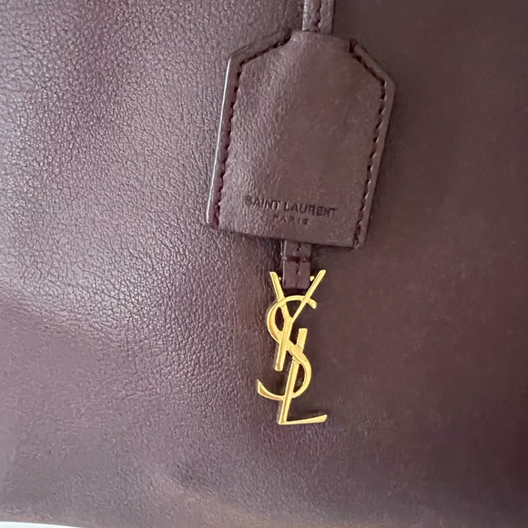 COPY - Saint Laurent tote- excellent condition. No scuffs, no stains - Picture 3 of 7
